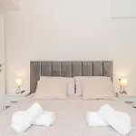 Adria بيت للعطل *